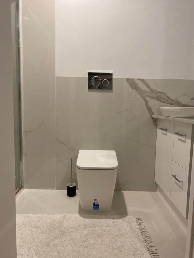 Guest Ensuite 7 Minutes From Airport Melbourne Luaran gambar